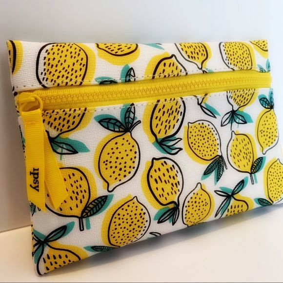 ipsy Accessories - 🆕Ipsy Lemon Makeup Bag (bag only) NEW